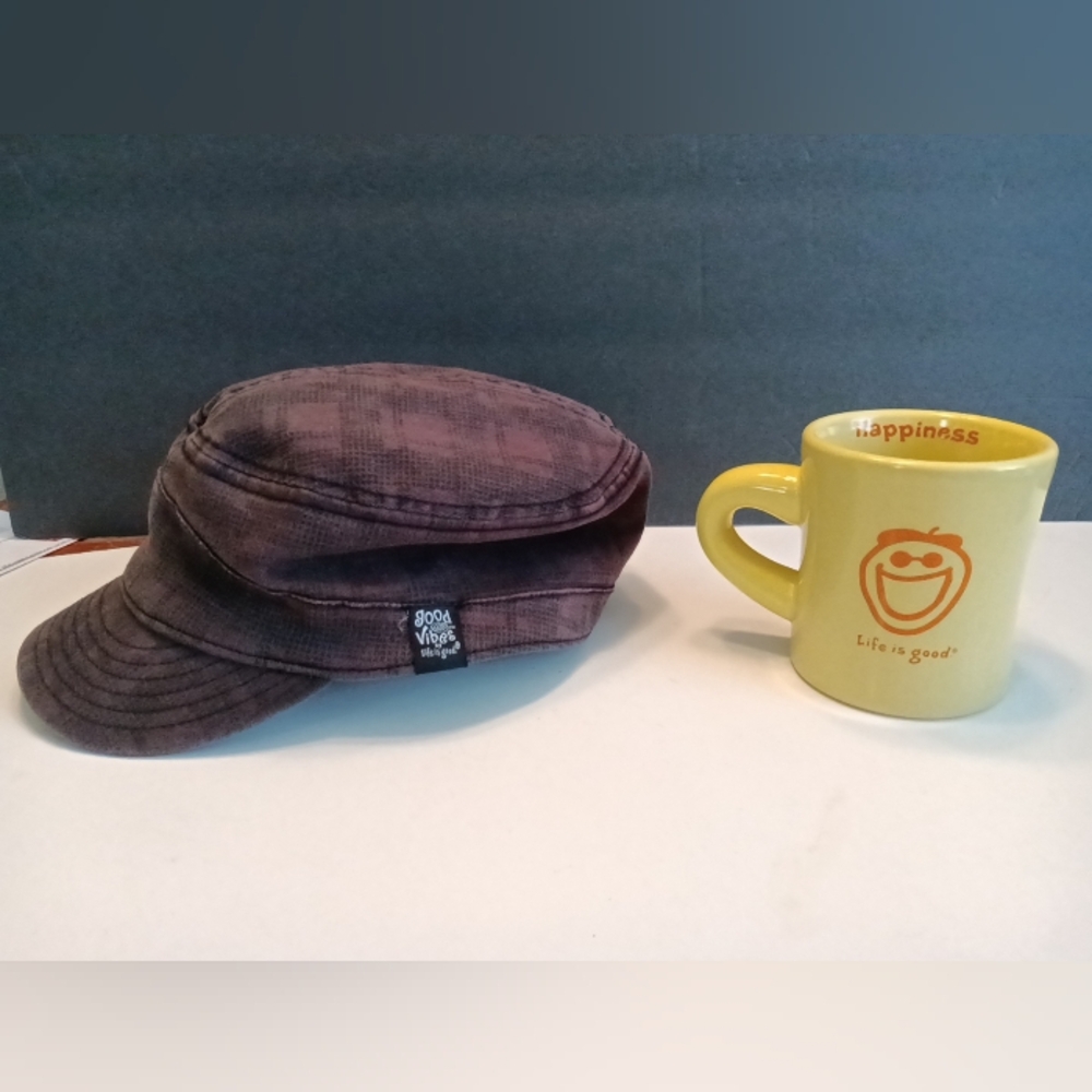 Life is good coffee cup and cap